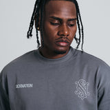 Camiseta Monogram Gris